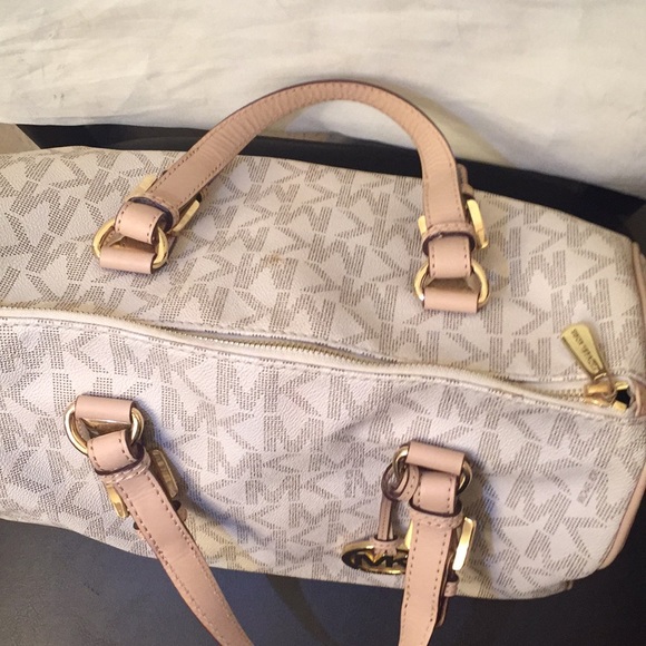 Michael Kora white & creme bag - Picture 3 of 6